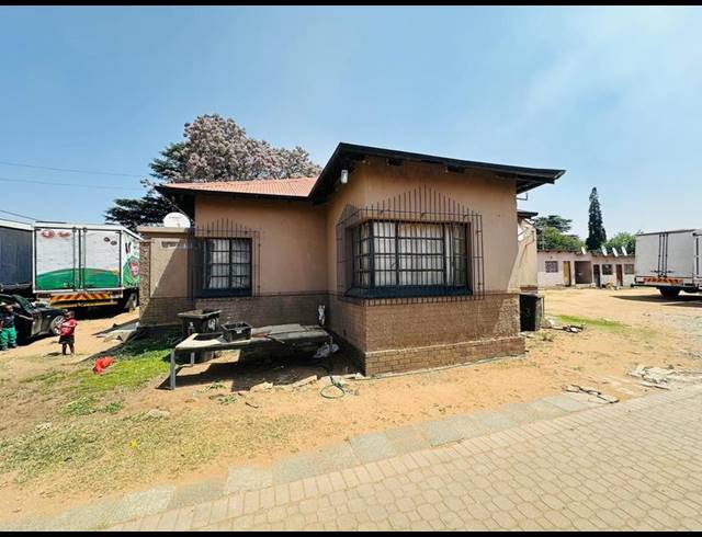 14 BEDROOM HOUSE FOR SALE IN DELVILLE